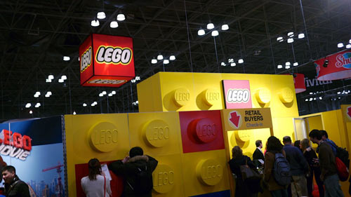 LEGO_booth_500